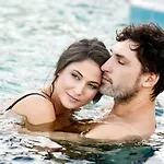 מלון Boni Csaladi Wellness 3*