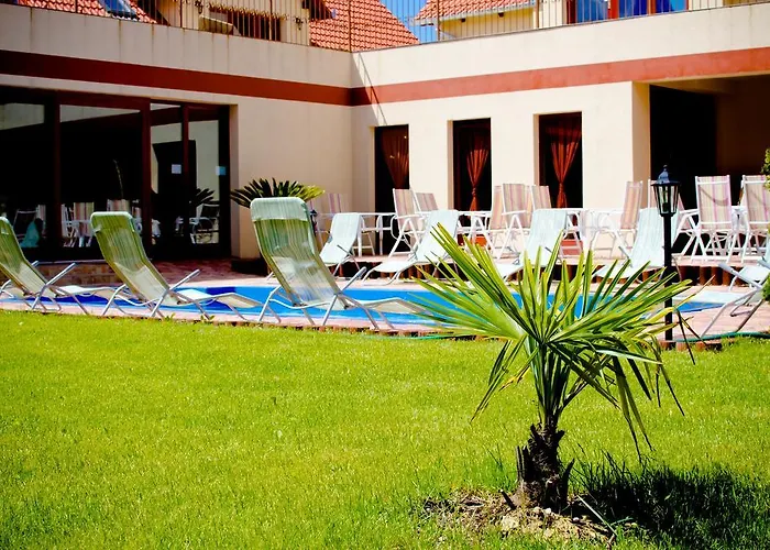 Boni Családi Wellness Hotel 3*